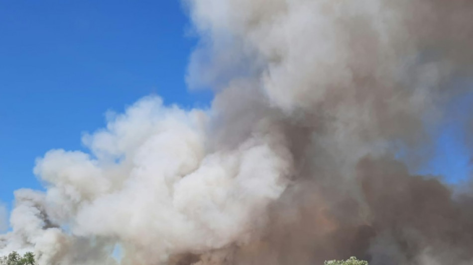 Nuevos incendios azotan al sudeste de Francia 