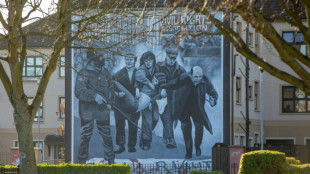 Un demi-siècle après, Derry commémore le coeur serré le "Bloody Sunday"