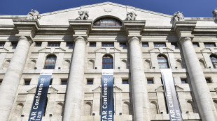 Borsa: Milano allunga il passo (+1,15%), corrono Nexi e Bps