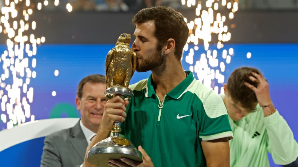 ATP: Khachanov stoppe Mensik et remporte son sixième titre à Doha