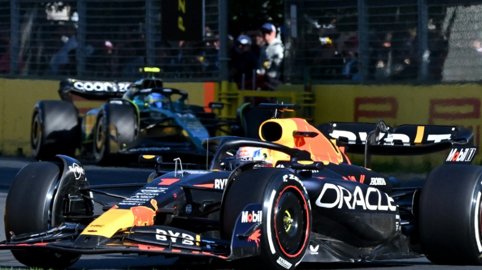 Verstappen siegt erstmals in Australien - und über das Chaos