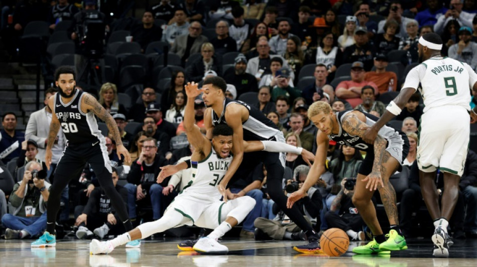 NBA: Antetokounmpo-Wembanyama, le duel au sommet sourit au Grec