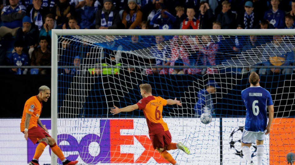 Galatasaray vence Molde (3-2) e se aproxima da fase de grupos da Champions