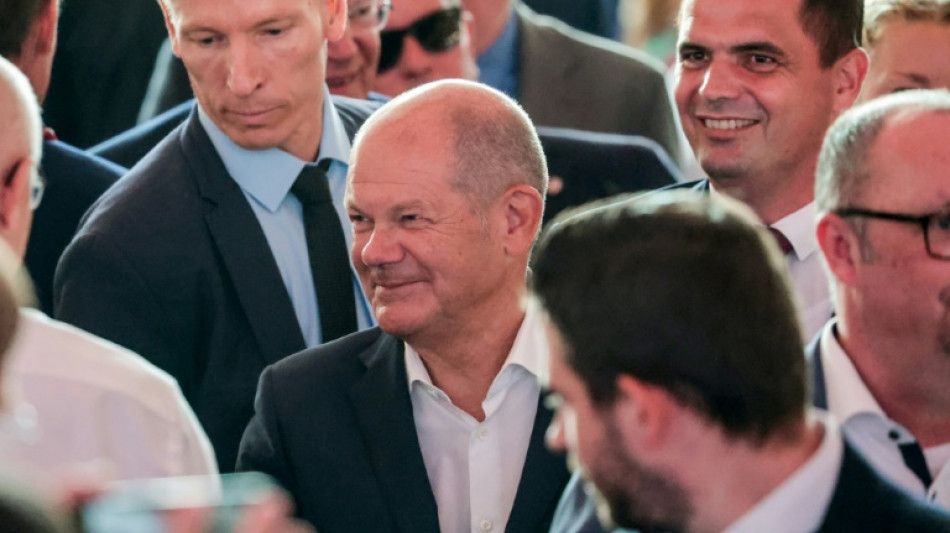 Scholz ruft zu Respekt für die Leistungen von Zugewanderten auf