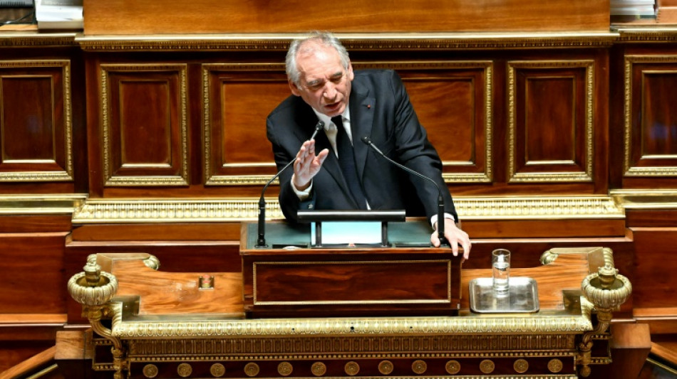 Retraites: Bayrou promet de soumettre au Parlement un accord même partiel, sans satisfaire le PS