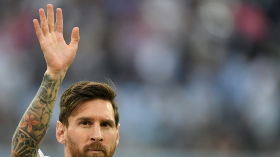 Messi führt Starauflauf für Maradona-Hommage an