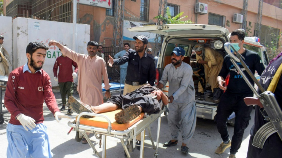 At least 40 killed, dozens wounded in Pakistan blast