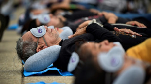 Collective siesta in Mexico City aims to promote the right to sleep