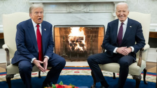 Biden e Trump têm reunião cordial na Casa Branca