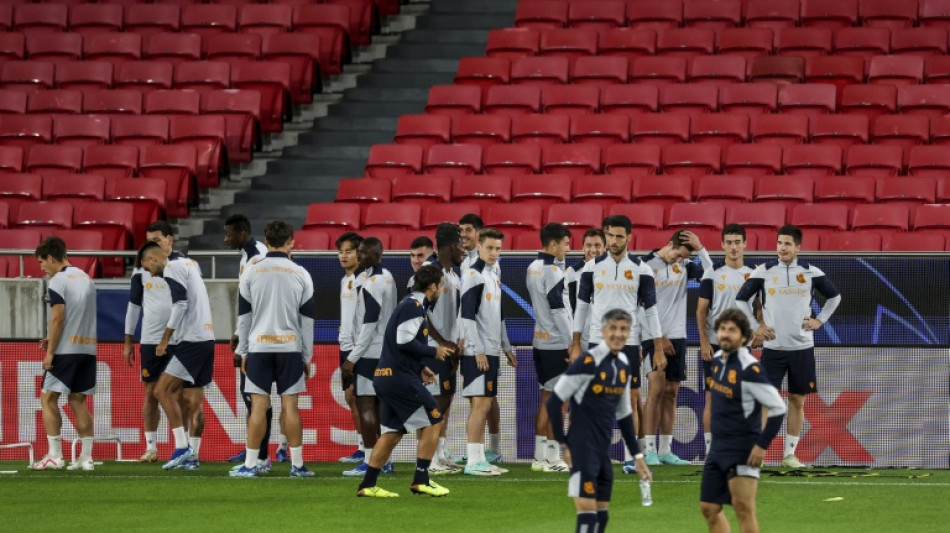 La Real Sociedad visita a un Benfica obligado a reaccionar