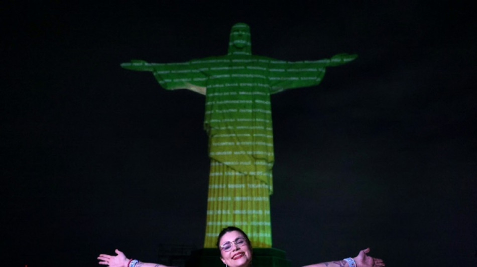 El Cristo Redentor acoge con los brazos abiertos a Taylor Swift en Brasil