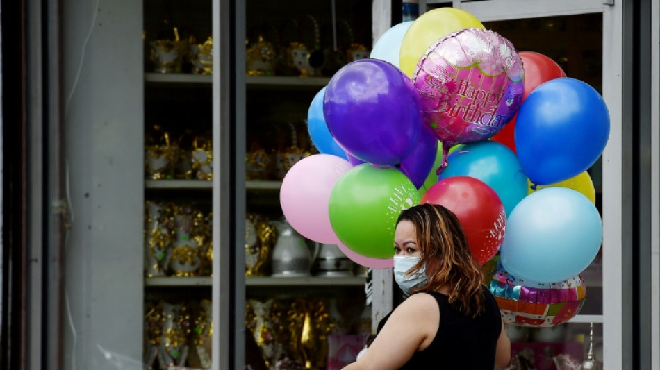 Helium shortage deflates American celebrations