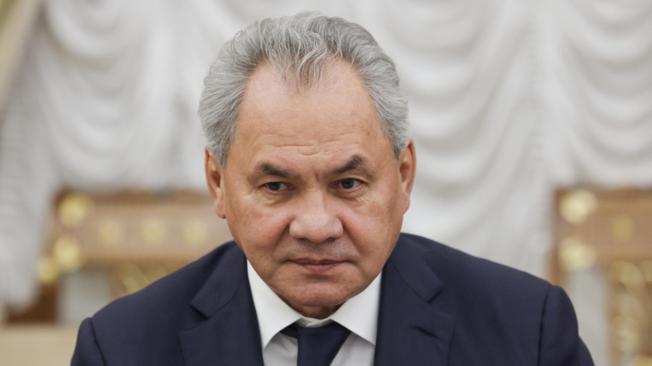 Shoigu a Wang, 'contrastare gli sforzi Usa per contenerci'