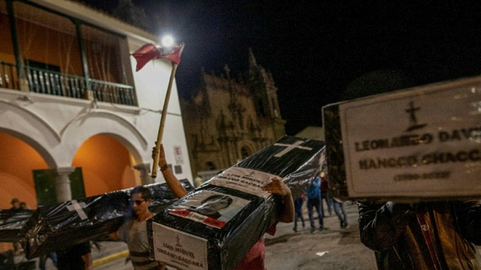 Peru protests continue as mourners prepare to bury dead