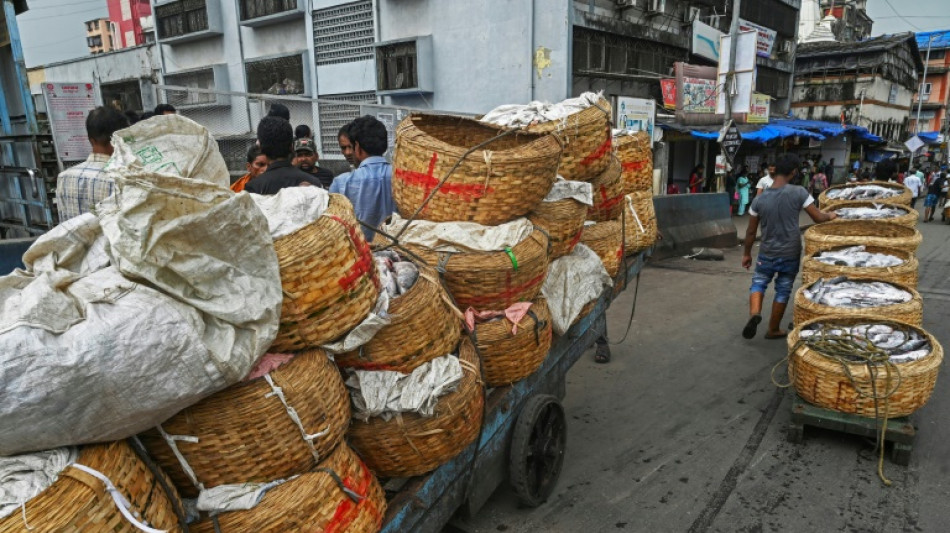 India quarterly GDP up 13.5% on pandemic rebound, below expectations