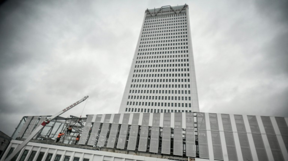 En Seine-Saint-Denis, la mue de l'emblématique tour Pleyel pour les JO-2024