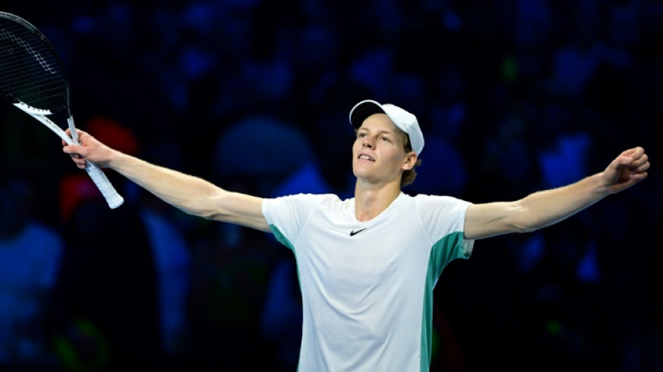 Sinner vence Medvedev e vai à final do ATP Finals