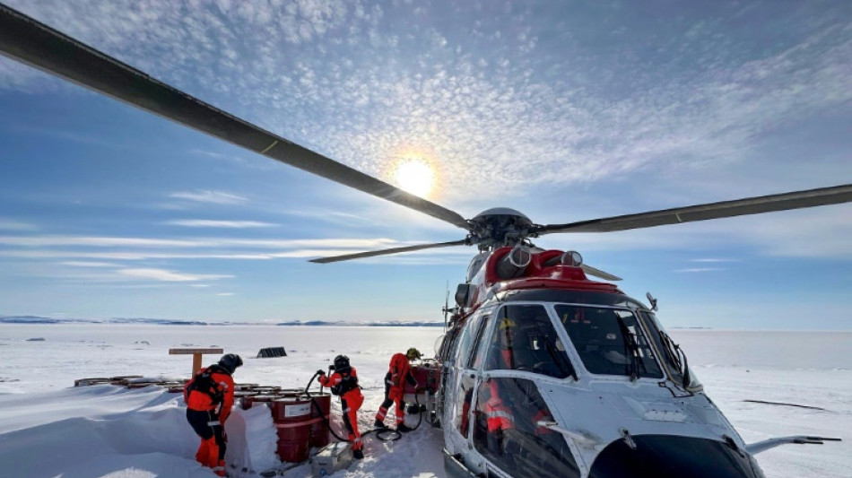 Norway rescues Russian by helicopter near North Pole