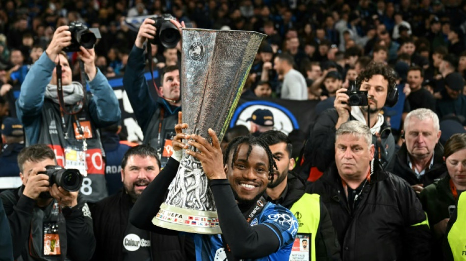 Lookman, astro da Atalanta, é eleito melhor jogador africano de 2024