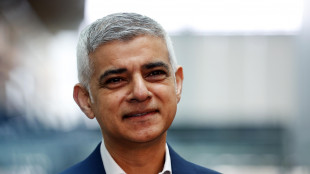 Il Labour vince anche a Londra, Khan confermato sindaco