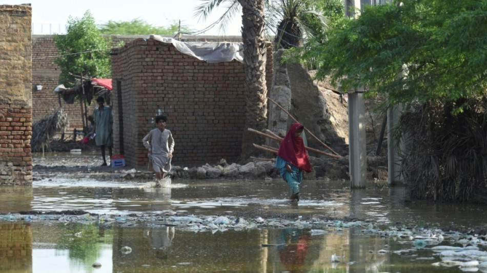 Huge relief operation under way as Pakistan flood death toll rises