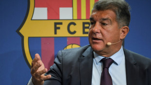 El Barcelona "nunca ha comprado árbitros", asegura Joan Laporta