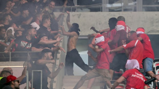 Nice-Cologne: violents affrontements entre supporters, 32 blessés dont un grave