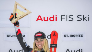 Ski alpin: Shiffrin domine Goggia dans la descente de St-Moritz