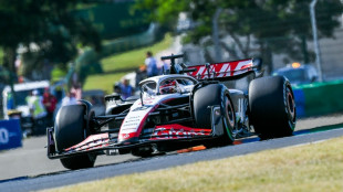 Haas mantém Magnussen e Hülkenberg para temporada 2024