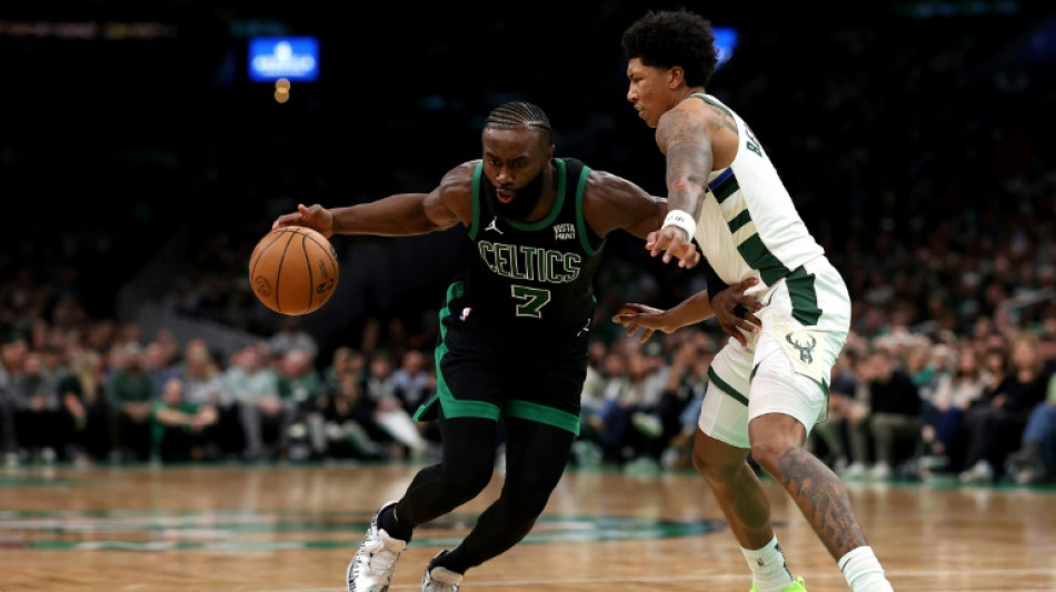 NBA: Boston plus fort que Milwaukee, Popovich appelle ses supporters à plus de fairplay