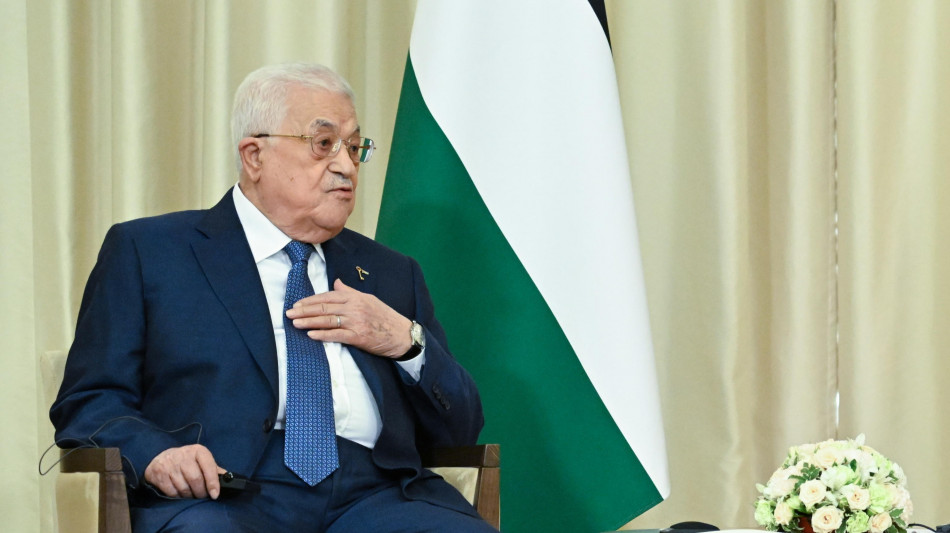 Media, ok Egitto a passaggio Abu Mazen da Rafah per Gaza