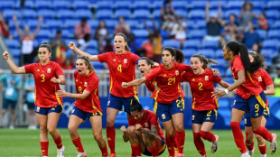 España se bate con Brasil pensando en la triple corona del fútbol femenino