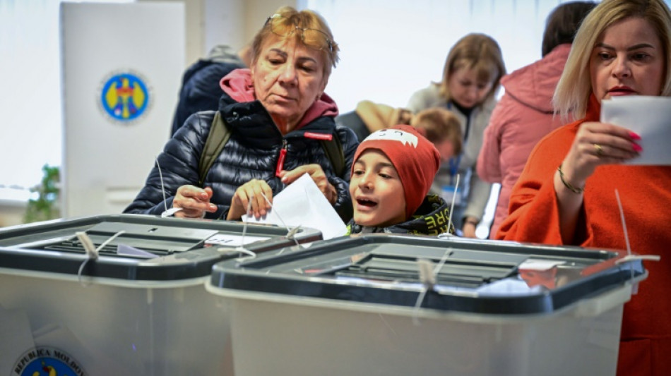 Moldavia vota sobre su futuro en la UE con miedo ante la injerencia de Rusia