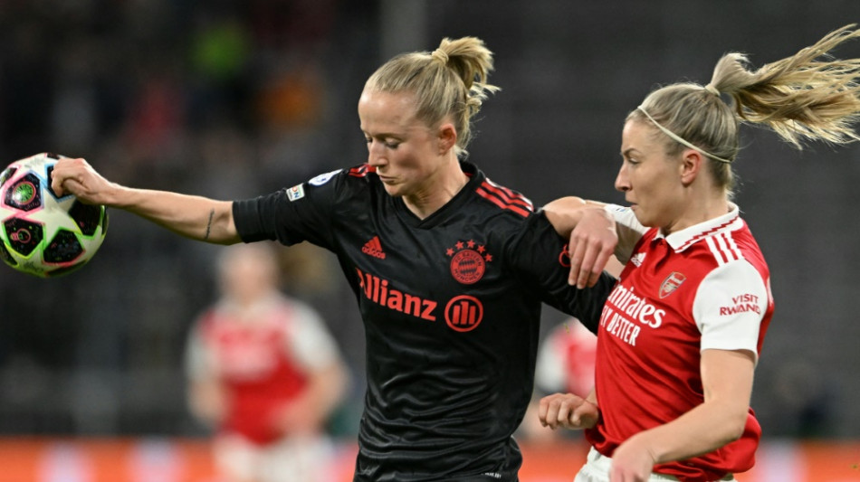 Schüller trifft und rettet: Bayern-Frauen schlagen Arsenal