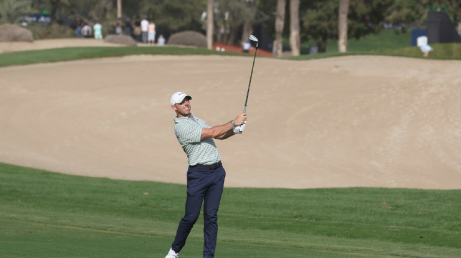 Harding leads McIlroy in Dubai 