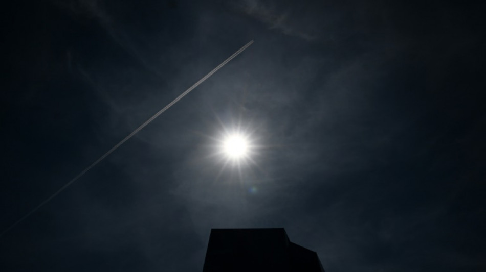 Plane contrails: white fluffy contributors to global warming