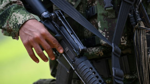 Colombia starts talks with a third guerrilla group