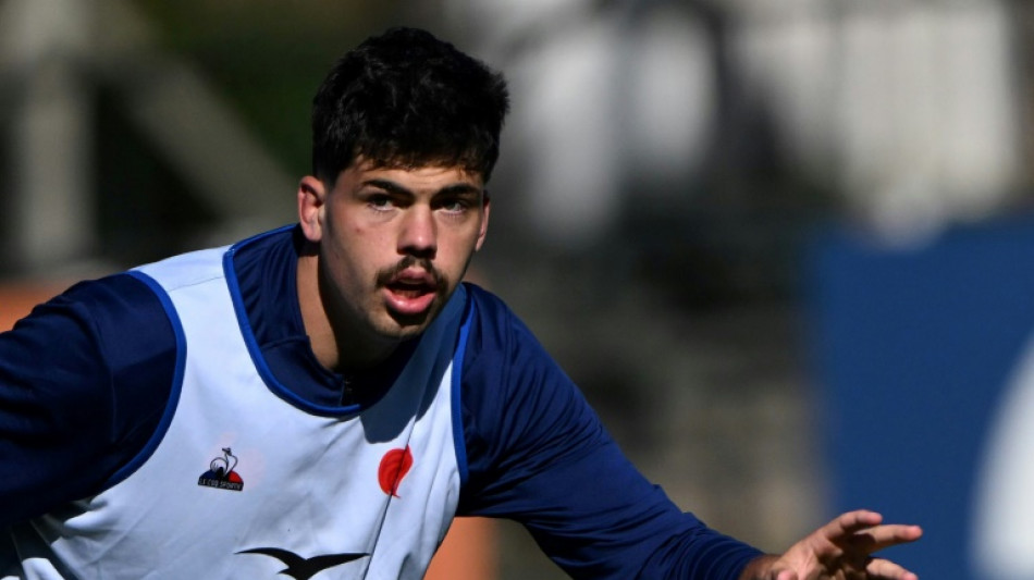 Les rugbymen français accusés de viol en Argentine attendent d'être présentés à la justice