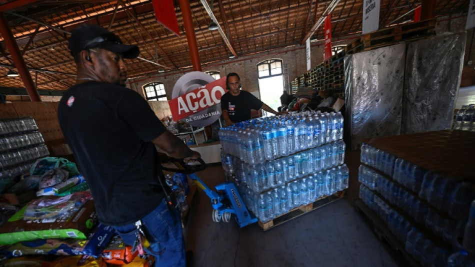 Floods unite Brazilians in solidarity despite political rift