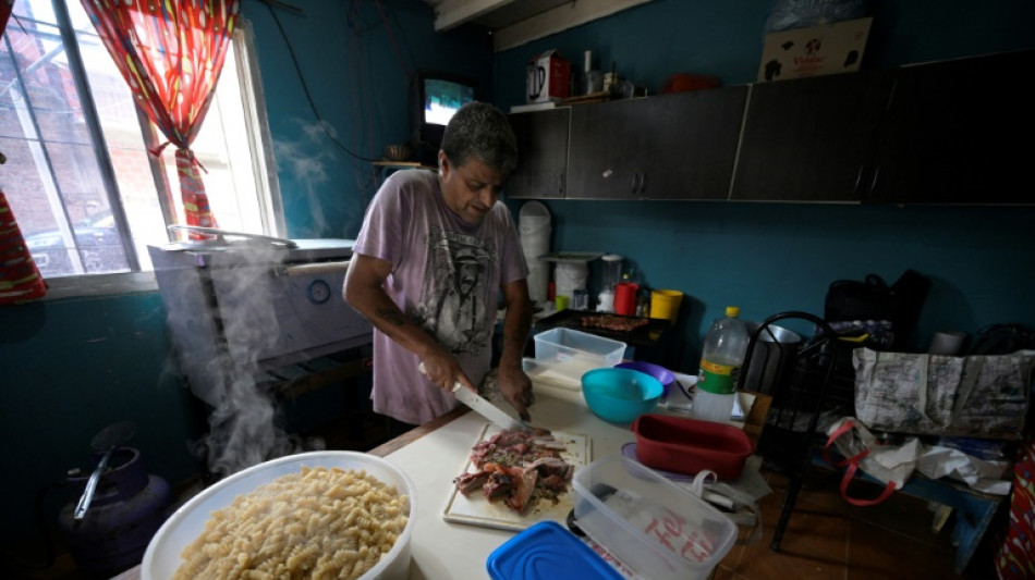 Cozinhas comunitárias da Argentina em crise: sem comida e com mais gente para atender