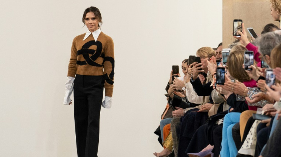 Victoria Beckham caps French makeover with Paris debut