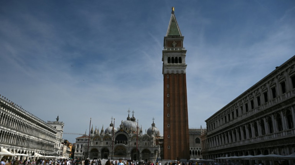 Venice avoids UNESCO world heritage downgrade 