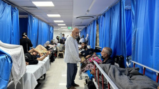 Heavy fighting spurs 'catastrophic' scene at Gaza hospital  