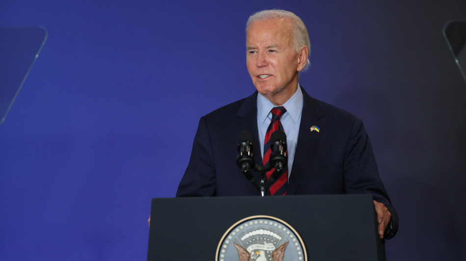 Biden, 'gli Usa daranno a Kiev munizioni a lungo raggio'