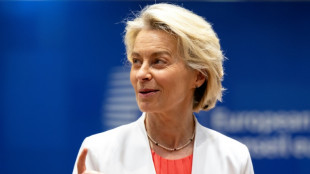 EU leaders see top jobs deal returning von der Leyen by end June