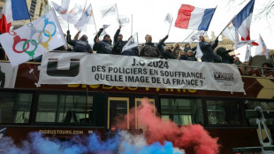 Protesting police underline Paris Olympics strike risk