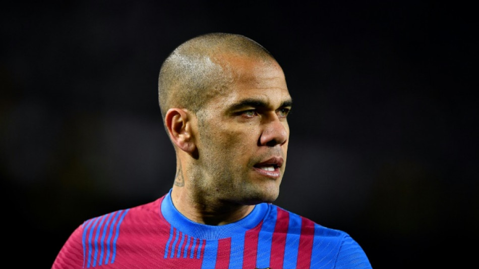 La juez mantiene en prisión provisional a Dani Alves