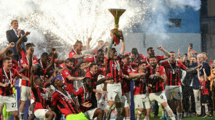 Italie: l'AC Milan change de mains mais reste sous pavillon américain