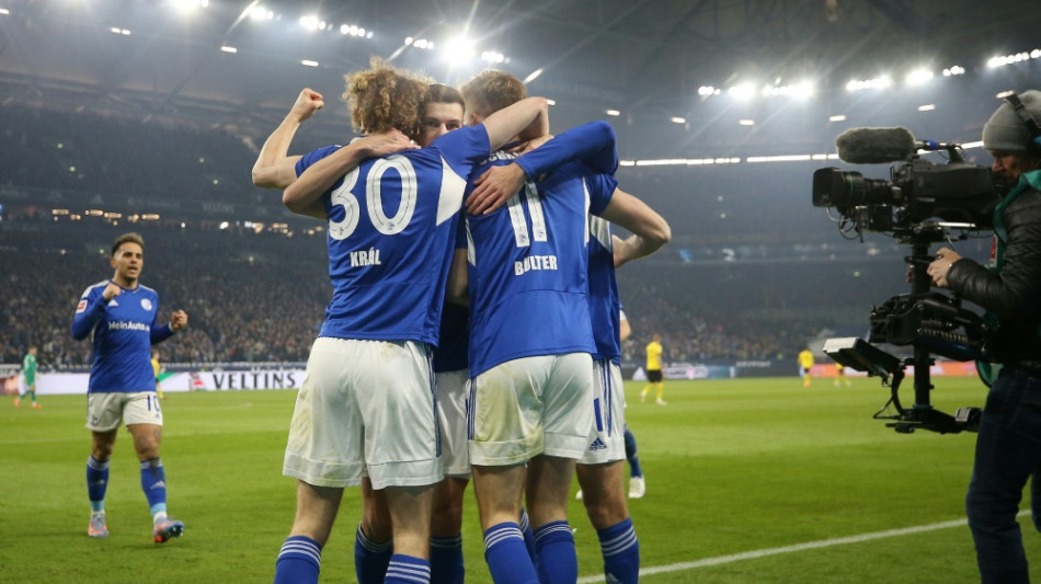 Schalke beendet Dortmunder Erfolgslauf