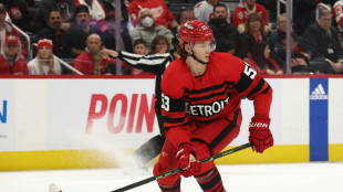 NHL: Seider siegt mit Detroit nach Aufholjagd